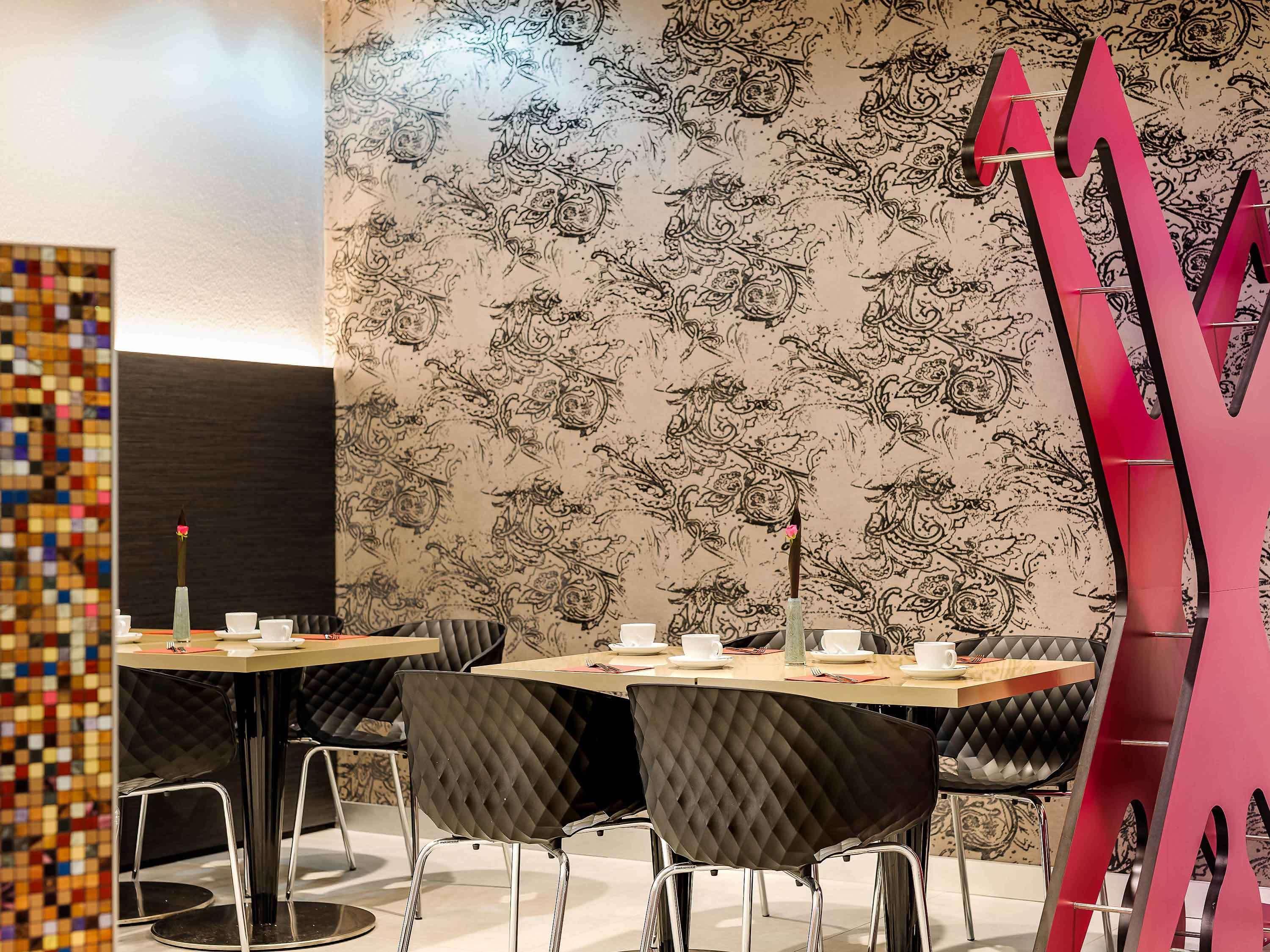 Mercure Hotel Duesseldorf Zentrum Extérieur photo