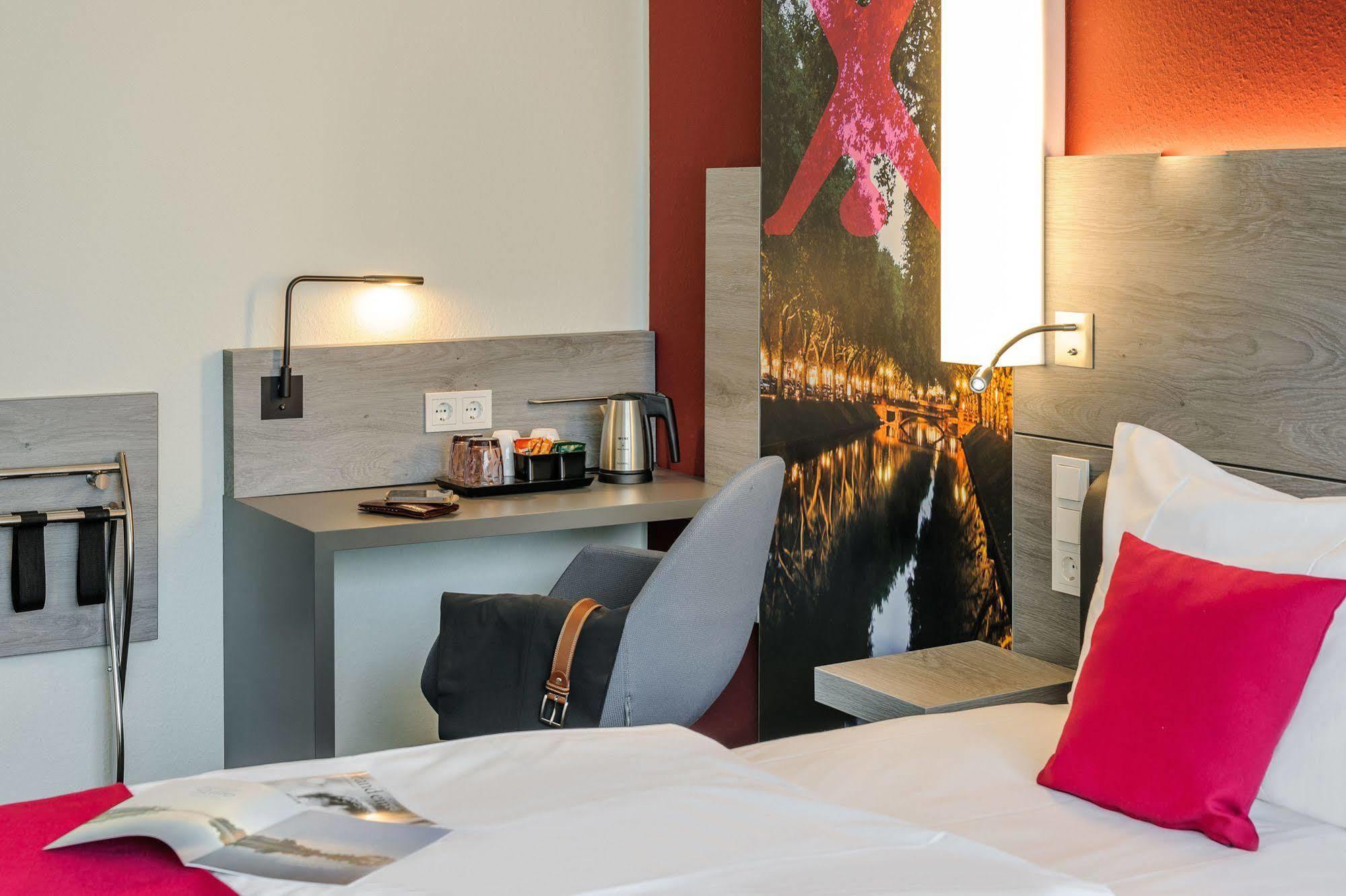 Mercure Hotel Duesseldorf Zentrum Extérieur photo